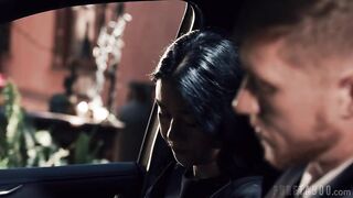 2023-10-17-230393-familys-final-salute-230393-540