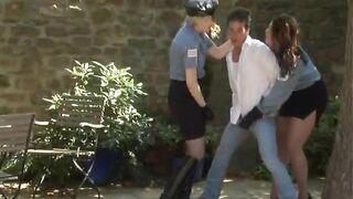 2009-02-05-211-law-enforcement_h265