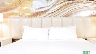 2022-07-22-19879-demi_hawks_720