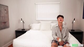 2025-10-15-31173-rule_34_porn_720