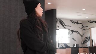 2023-09-01-229934-thicc-as-thieves-229934-540