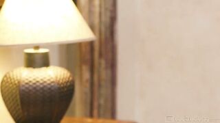 2020-01-03-167444-run-away-with-me-167444-540