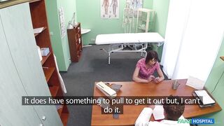 2014-09-04-4086691-patient-has-toy-stuck-in-her-pussy_720