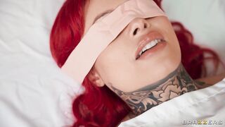 2025-04-11-10793101-exes-and-oils_720