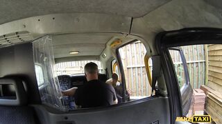 2014-08-18-4075641-hottie-hops-in-the-cab-for-a-sequel_720