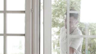 2018-06-25-3081491-lapping-it-up_720