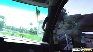 2018-09-05-8958671-picking-up-hot-ass-on-the-bus_720