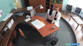 2014-07-31-4084411-no-id-no-problem_720