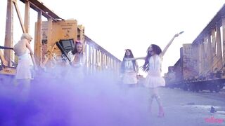 2019-11-30-4405269-girl-gang-part-4_720