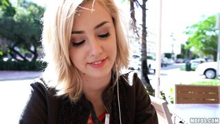 2017-01-18-3027831-backyard-sex-adventure_720