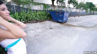 2016-12-28-3029871-curvy-latina-gets-paid-to-fuck_720