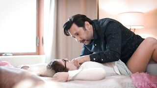 2023-06-27-227904-mustnt-tell-teacher-227904-540