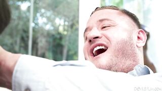 2022-04-25-199222-swapped-for-a-younger-lover-01-liz-jordan-danny-mountain-199222-540