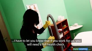 2014-08-04-4085061-getting-dirty-with-the-cleaning-lady_720