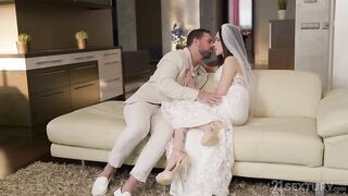 2024-06-22-247312-saving-it-for-their-wedding-night-247312-540