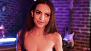 2020-06-01-4413989-even-cowgirls-get-horny_720