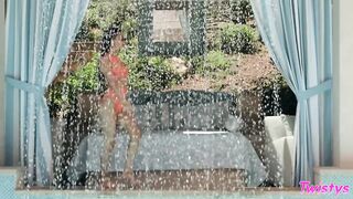 2019-07-15-4360607-shallow-end-shivers_720