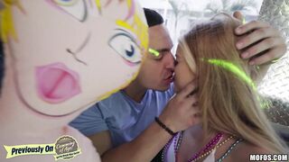 2017-03-30-3045951-cumming-of-age-part-3_720