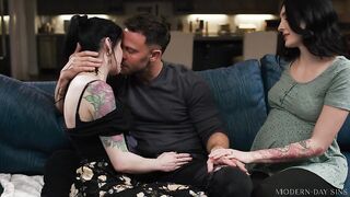 2024-05-12-246440-pregnant-couples-depraved-cravings-246440-540