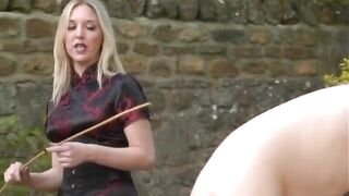 2008-09-17-170-garden-reprimand_h265