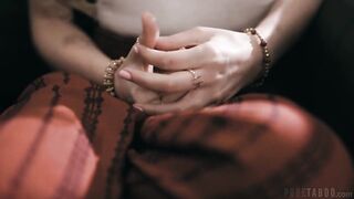 2019-12-05-167447-strings-attached-167447-720