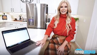 2025-11-18-31285-destiny_james_720