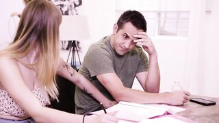 2021-03-31-176544-shes-more-stacked-than-her-stepmom-angel-youngs-donnie-rock-540