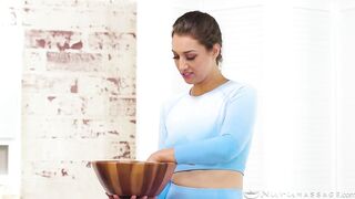 2022-08-19-200923-lucky-landlord-rent-is-due-200923-540