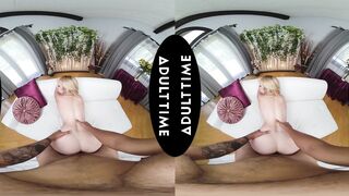 2025-10-23-282781-up-close-vr-with-stevie-moon-282781-960