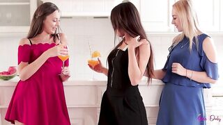 2021-11-27-135957-my-girlfriends-s4e8_960