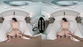 2024-05-02-247299-up-close-vr-with-roxie-sinner-247299-960