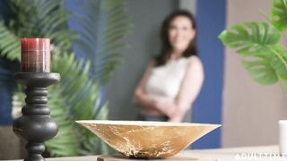 2024-04-20-247016-up-close-with-casey-calvert-247016-540