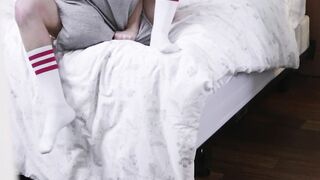 2016-12-18-3018221-hardcore-blowjob-for-voyeur-roomie_720