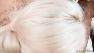 2026-02-03-11461215-ready-for-takeoff-the-best-of-slutty-airline-staff_720