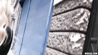 2016-12-14-3031841-leggy-brit-with-big-tits-loves-big-cock_720