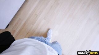 2018-06-16-8960141-cock-hungry-milf-finally-got-her-nut_720