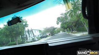 2018-06-20-8961551-asian-cutie-hops-on-the-bus_720