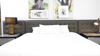 2022-09-02-28664-alexa_payne_720