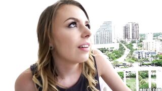 2016-09-25-2985951-eighteen-year-olds-first-sextape_720