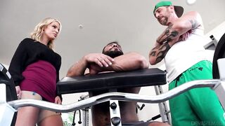 2022-02-12-197326-my-wife-found-out-im-bi-02-rachael-cavalli-vince-parker-draven-navarro-197326-540