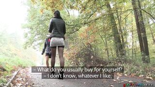 2016-12-17-4226481-public-pussy-eating-woodland-walk_720