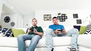 2022-08-01-19929-joslyn_jane_and_kate_dee_720