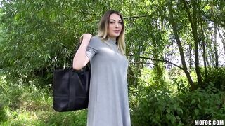 2016-08-25-3032061-busty-brit-makes-amateur-sex-tape_720