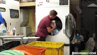 2022-10-23-25443-sandy_love_and_tokyo_lynn_720