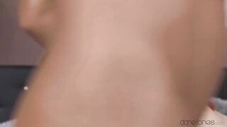 2016-09-20-4213961-cheating-milf-needs-big-black-cock_480