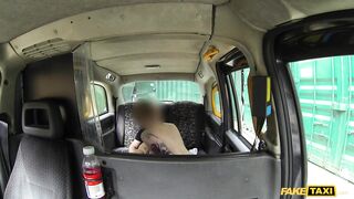 2014-06-16-4075051-taxi-driver-gets-longtime-lesbian-to-give-cock-another-go_720