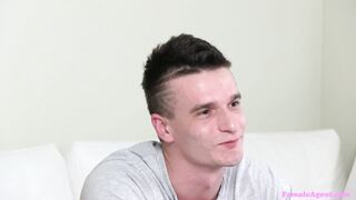 2014-07-04-4081191-car-mechanic-cums-in-female-agent-for-cash_720