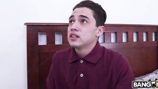 2018-04-28-8962381-fucking-her-pussy-ass-to-avoid-cleaning_720