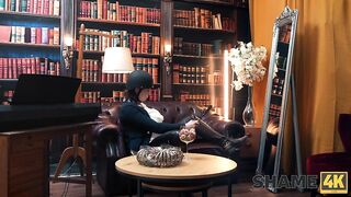 2025-01-20-1082-riding_woman-sd