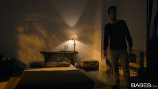 2017-04-26-3093971-the-black-corset-odyssey-part-4_720